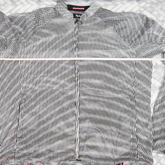 Rapha Pack Jacket Windbreaker Cycling Black White Pink Lightweight Men’s Size L - Picture 11 of 12